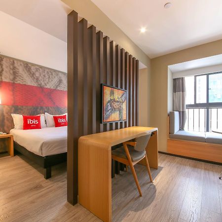 Ibis Xi'An North Train Station Executive Center Hotel Екстериор снимка