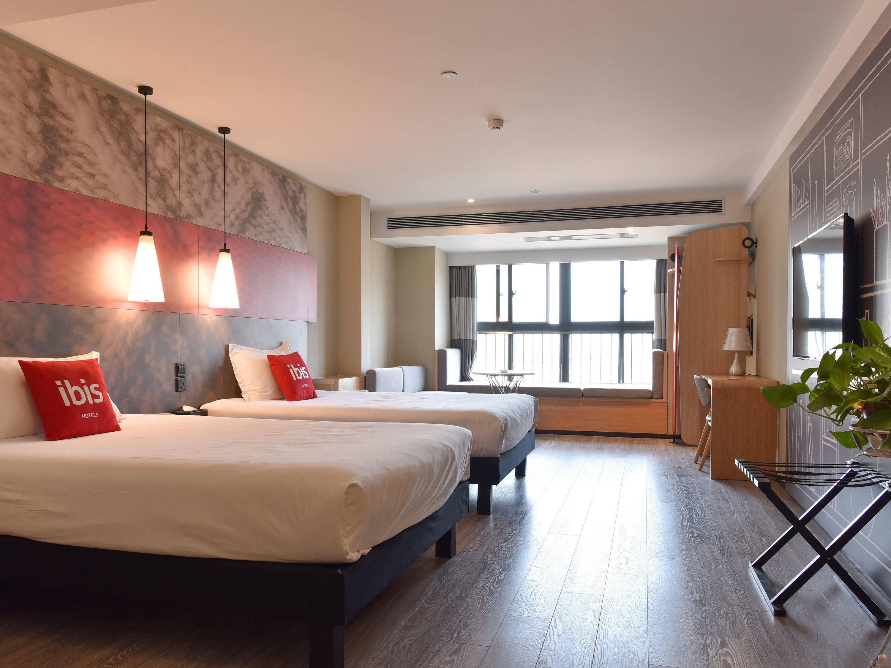 Ibis Xi'An North Train Station Executive Center Hotel Екстериор снимка