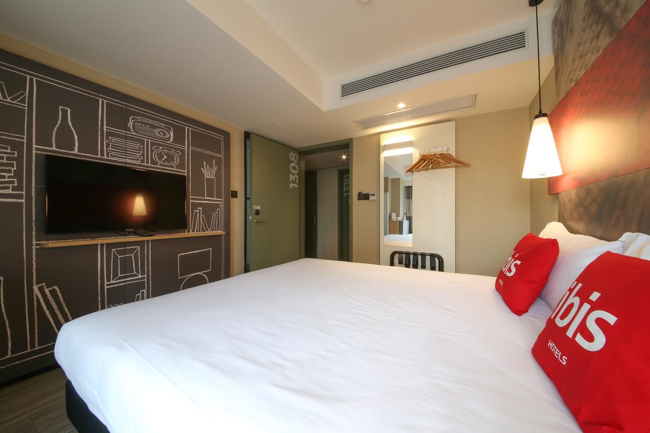 Ibis Xi'An North Train Station Executive Center Hotel Екстериор снимка