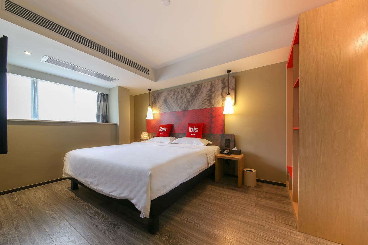 Ibis Xi'An North Train Station Executive Center Hotel Екстериор снимка