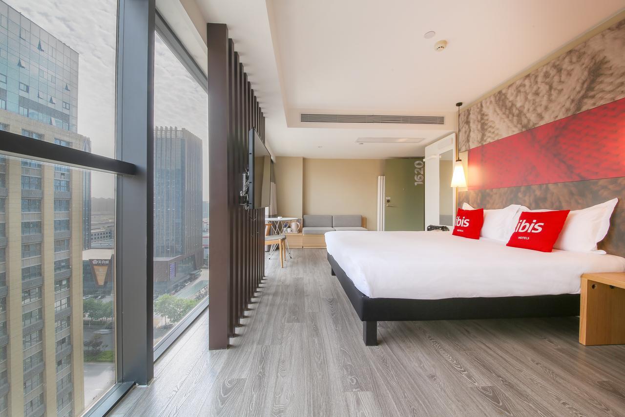 Ibis Xi'An North Train Station Executive Center Hotel Екстериор снимка