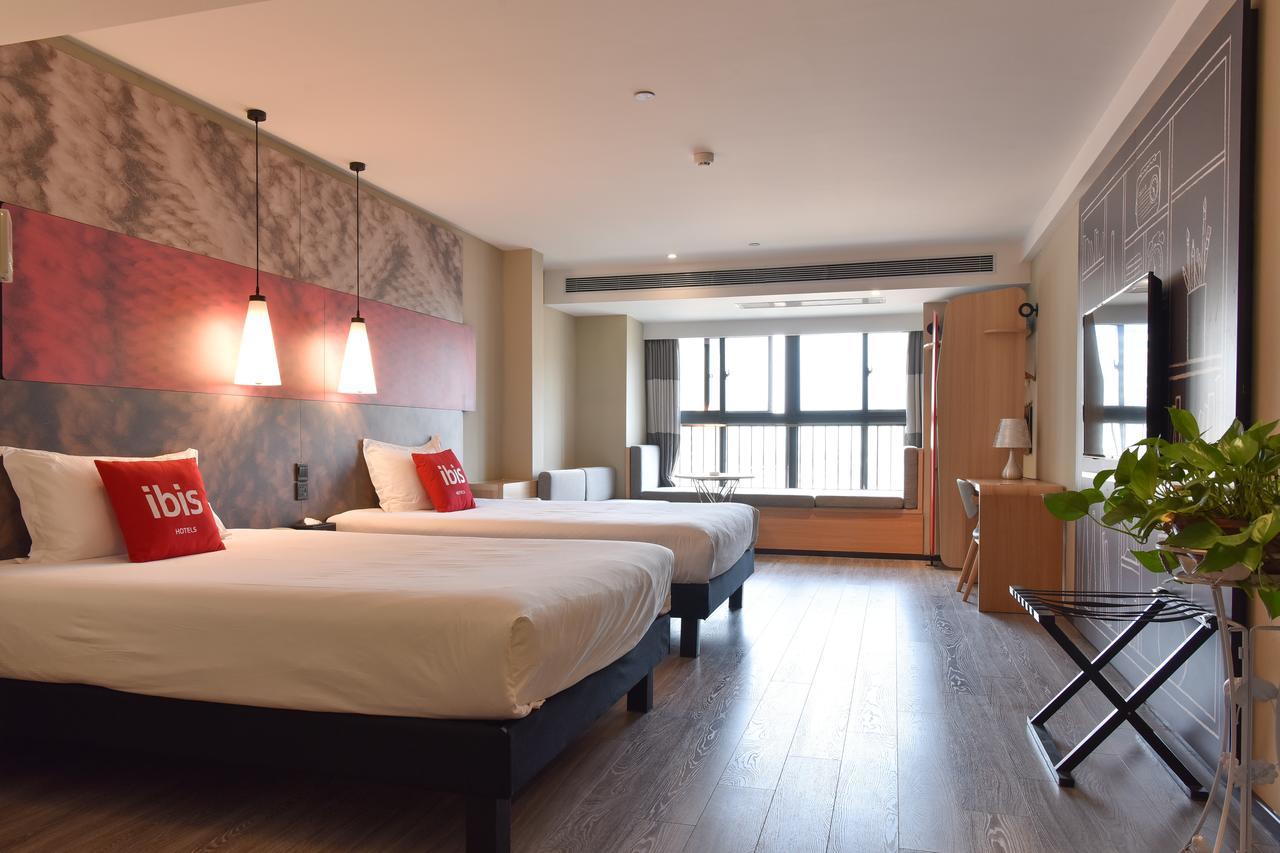 Ibis Xi'An North Train Station Executive Center Hotel Екстериор снимка