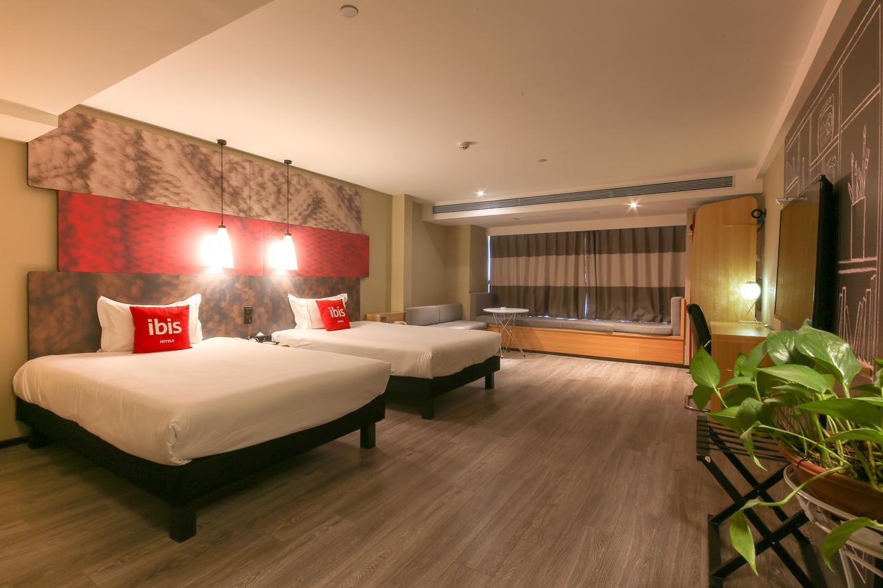 Ibis Xi'An North Train Station Executive Center Hotel Екстериор снимка