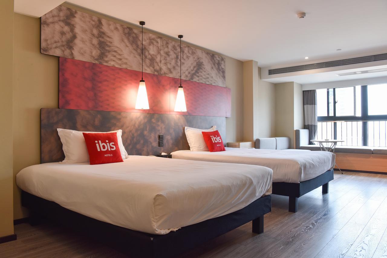 Ibis Xi'An North Train Station Executive Center Hotel Екстериор снимка